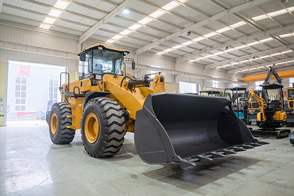 HW-50 Wheel Loader: Excellent choice for heavy duty jobs