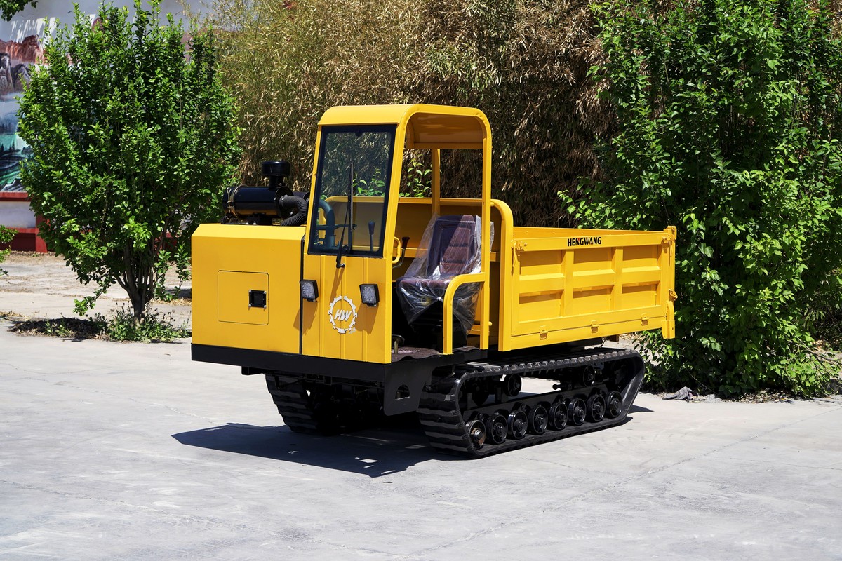 Boosting Construction Efficiency with the HW4000L Crawler Dumper: A Powerful and Efficient Construction Asset