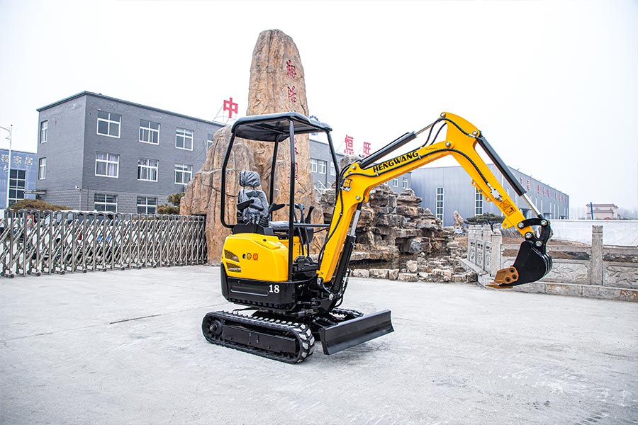 How to Choose the Right Excavator for Your Project: Spotlight on the HW18W Mini Excavator